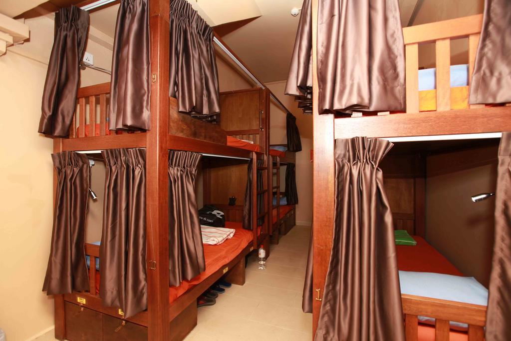 60S Hostel シンガポール エクステリア 写真