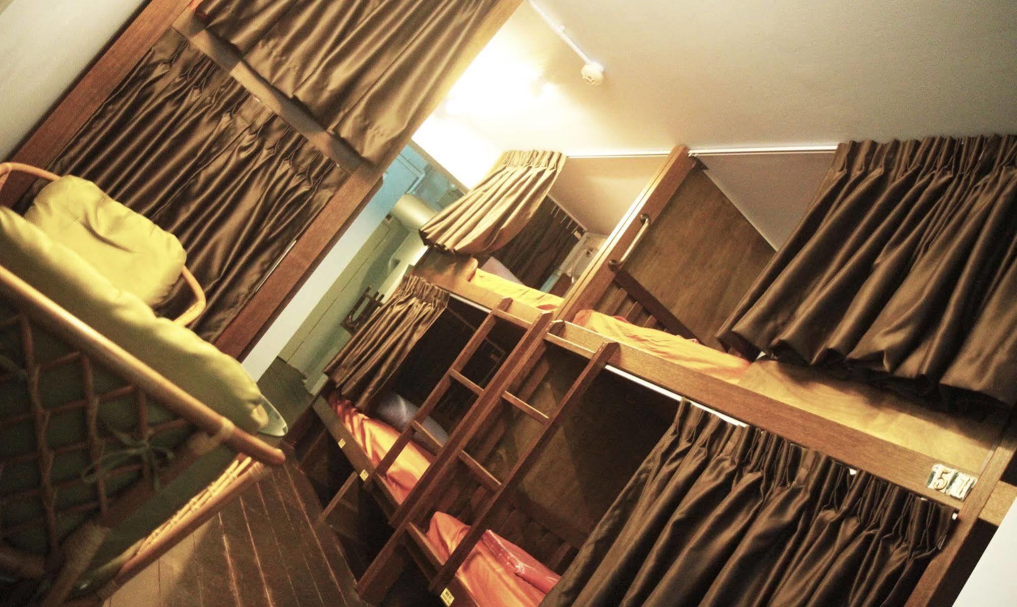 60S Hostel シンガポール エクステリア 写真